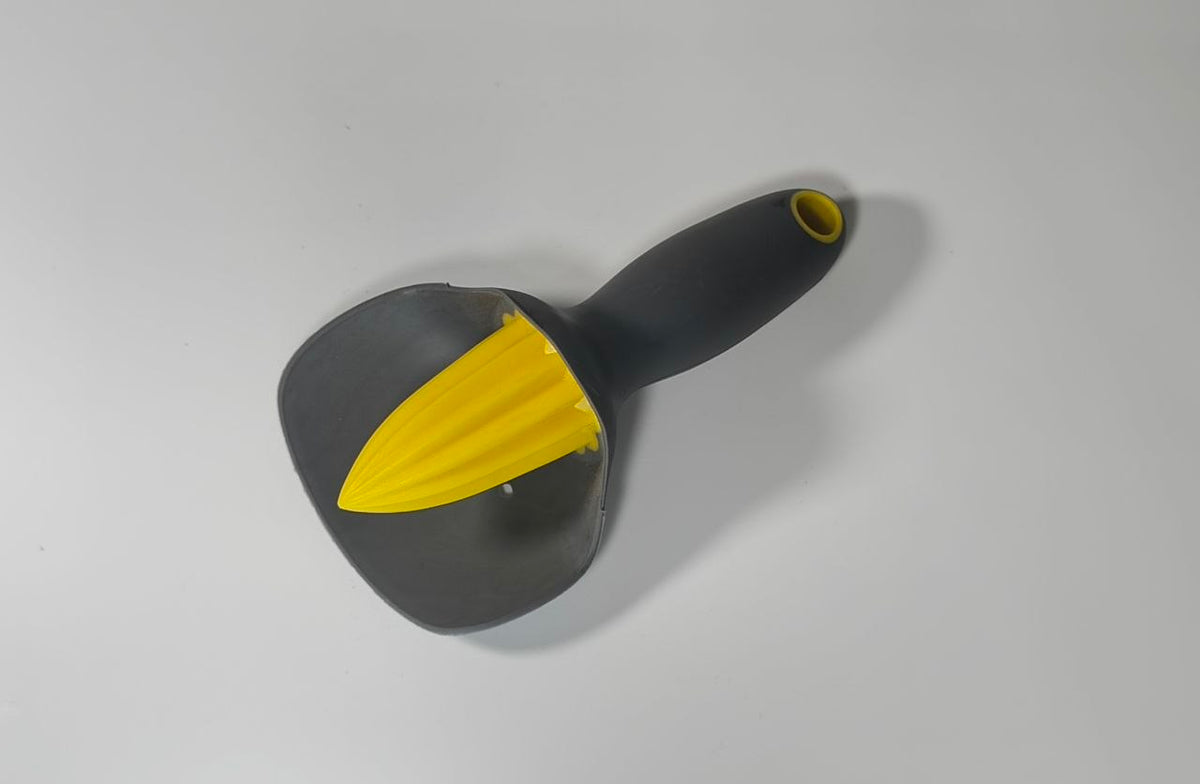 Handheld Citrus Reamer