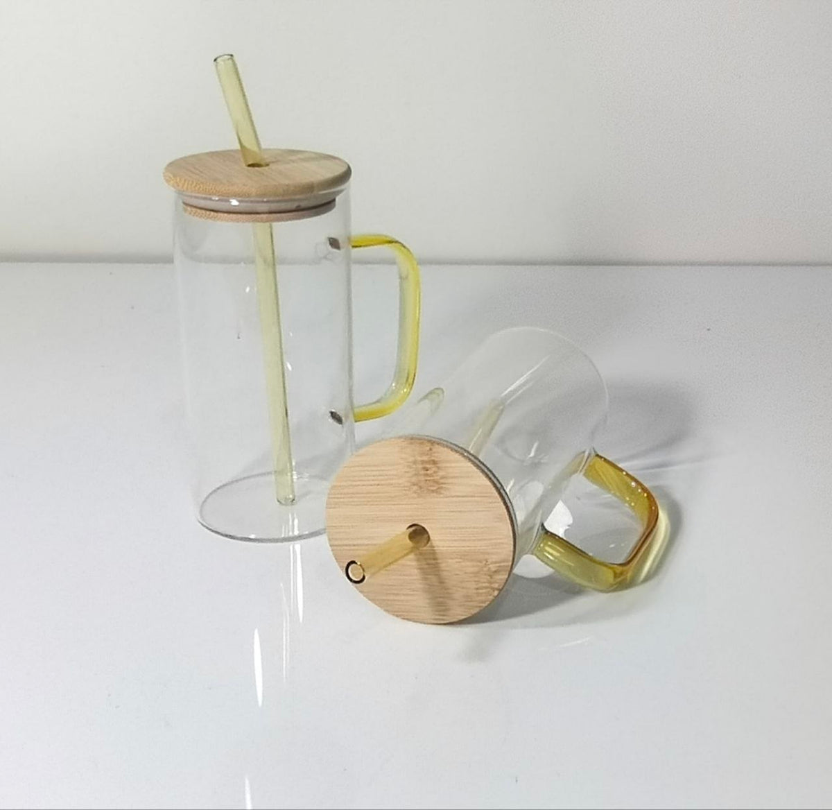 Glass Round Cup with Glass Straw